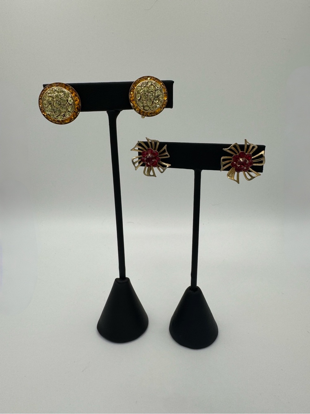 Vintage Coro Set of Gold and Red Floral Crystal Screw-Back Earrings